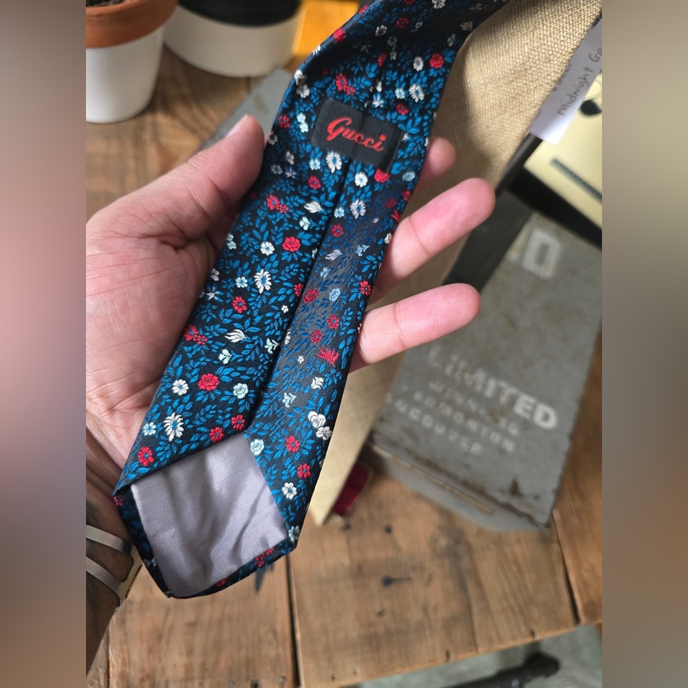 Vintage Gucci - Blue Floral Silk Tie - Navy with Red & White Accents